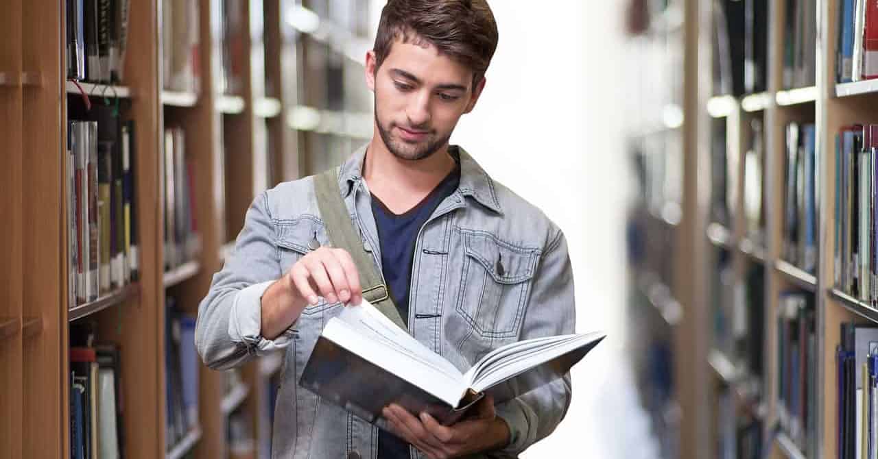 books every college student must have